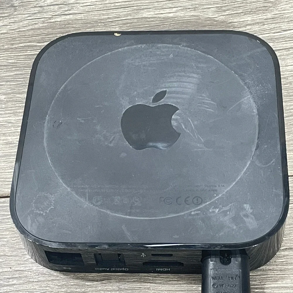 Apple Apple TV 3rd Gen A1469 Black Streaming Media Player 1080p HD Works